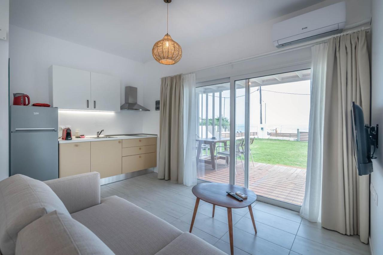Thea Eco Suites Nea Kallikrateia Екстер'єр фото
