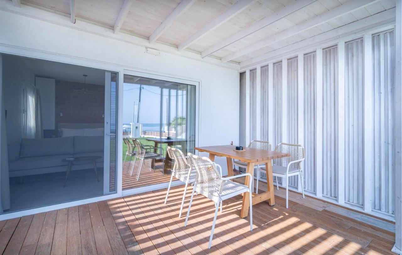 Thea Eco Suites Nea Kallikrateia Екстер'єр фото